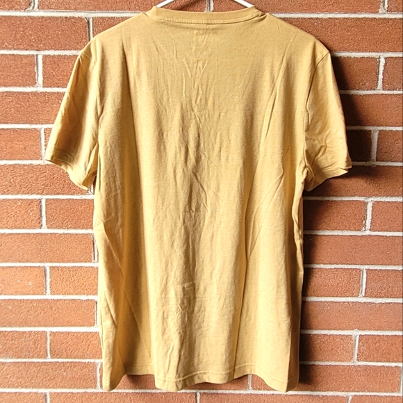 🌵2/$25🌵M Men's Jeep Graphic Eco Short Sleeve Tee - Banana Repuplic - Picture 2 of 6